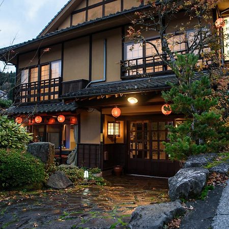 Yunohira Kamiyanagiya Hotel Yufu Exterior photo